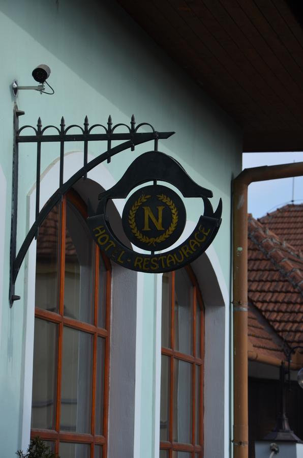 Hotel Napoleon Austerlitz Eksteriør bilde