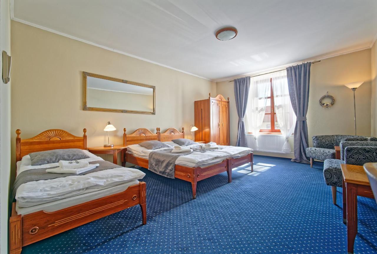 Hotel Napoleon Austerlitz Eksteriør bilde