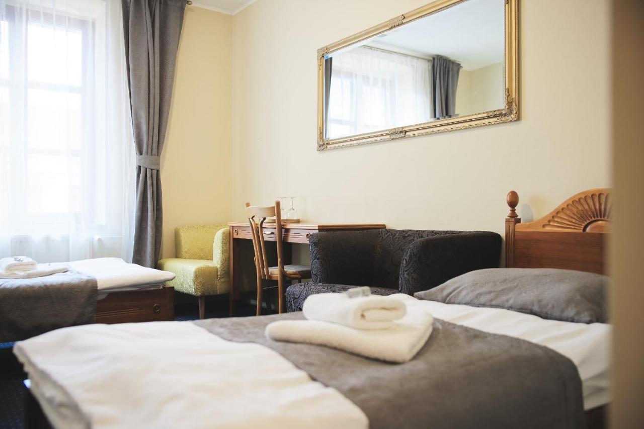 Hotel Napoleon Austerlitz Eksteriør bilde