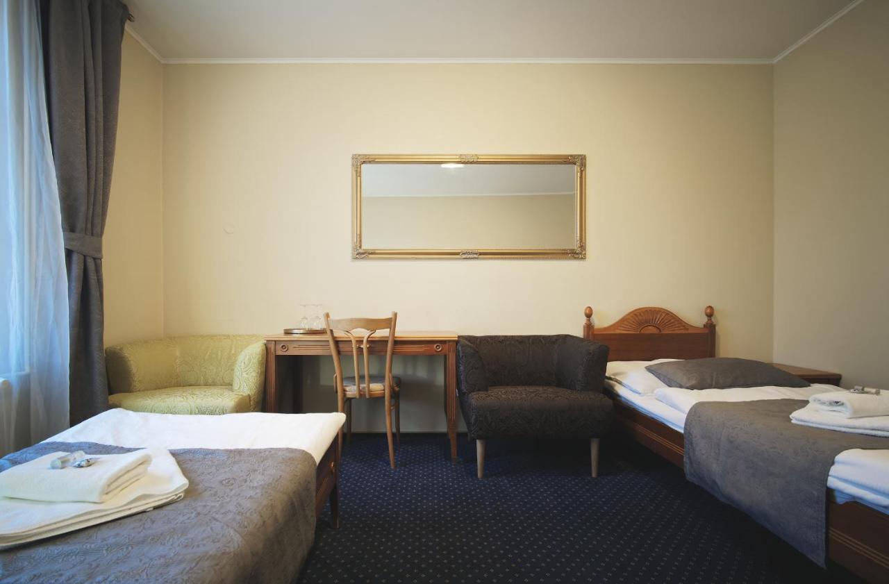 Hotel Napoleon Austerlitz Eksteriør bilde