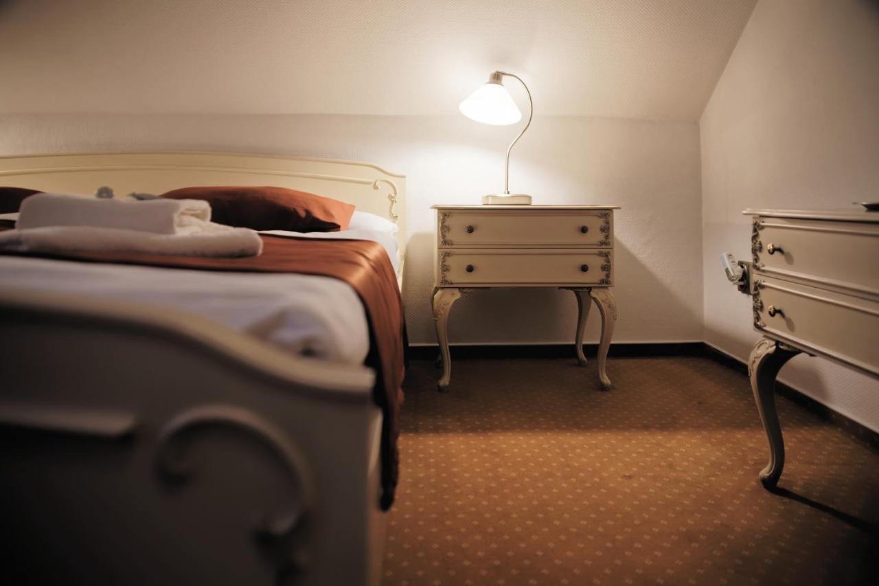 Hotel Napoleon Austerlitz Eksteriør bilde